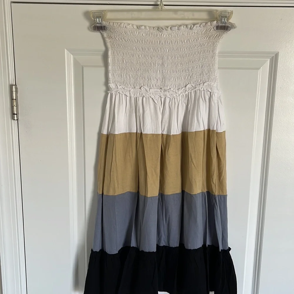 Ocean Breezy Tube Color-block Dress - Picture 5 of 10